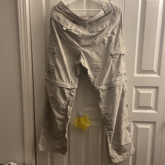 Cream/off white coloured Columbia track pants - Picture 2 of 6